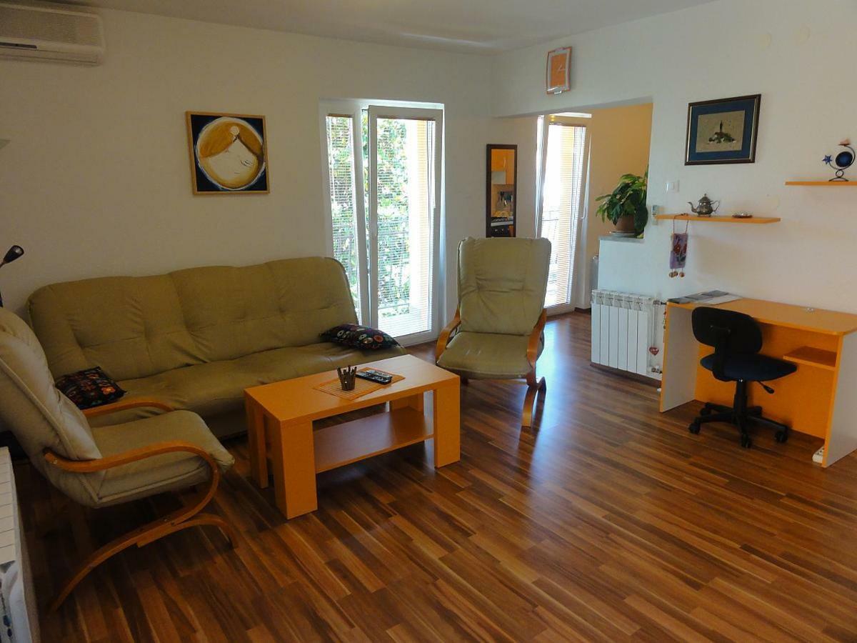 Cozy Apartment Ernesto*Good Location*Rovinj Extérieur photo